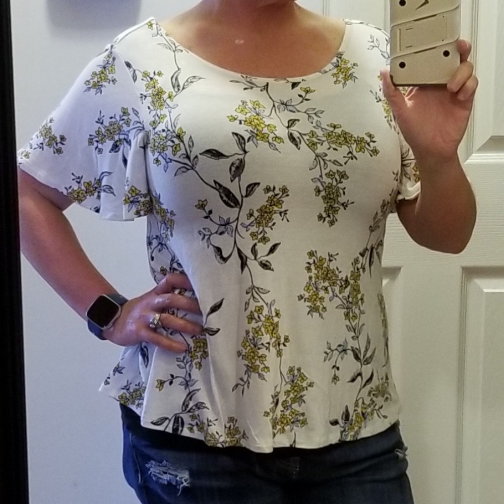 Maurices dressy white top, floral design